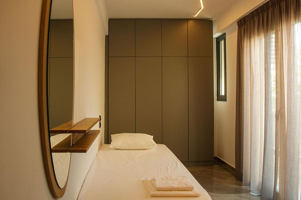 P J Luxury Suites Serres Ngoại thất bức ảnh