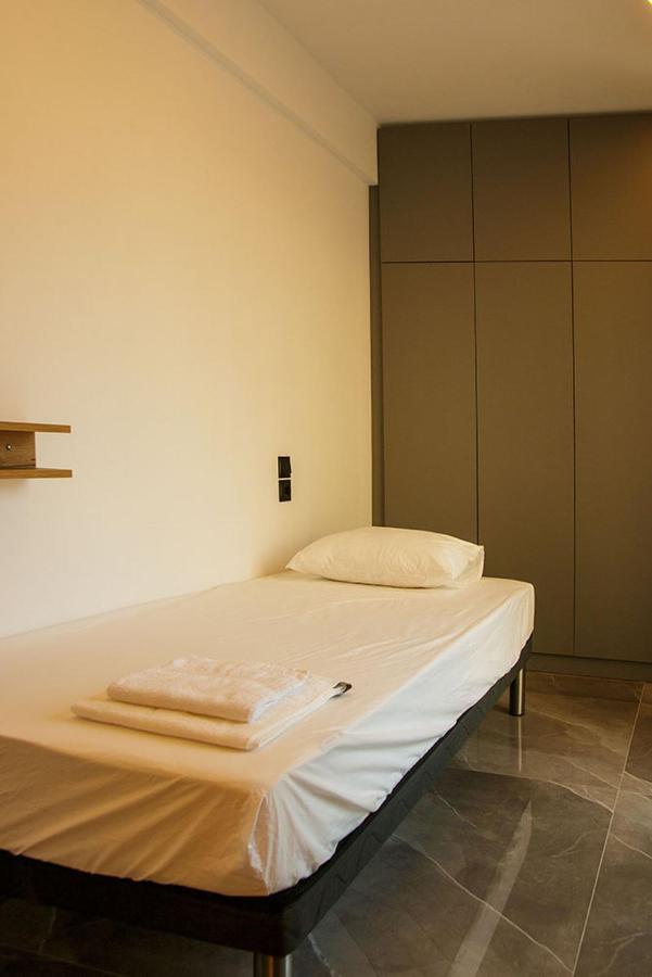 P J Luxury Suites Serres Ngoại thất bức ảnh