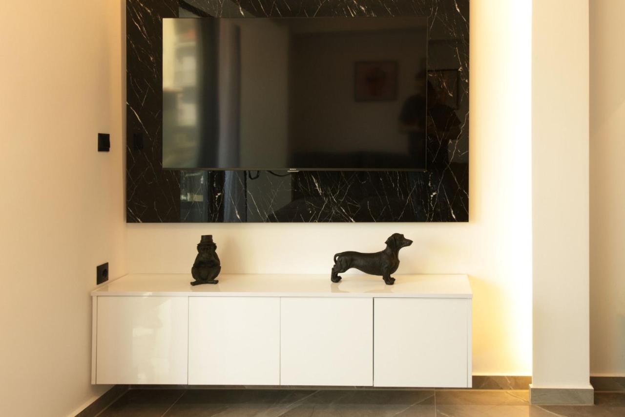 P J Luxury Suites Serres Ngoại thất bức ảnh